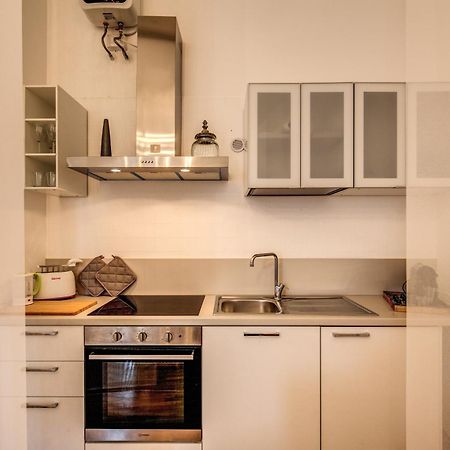 Elegant Apartment Behind The Colosseum Rome Extérieur photo
