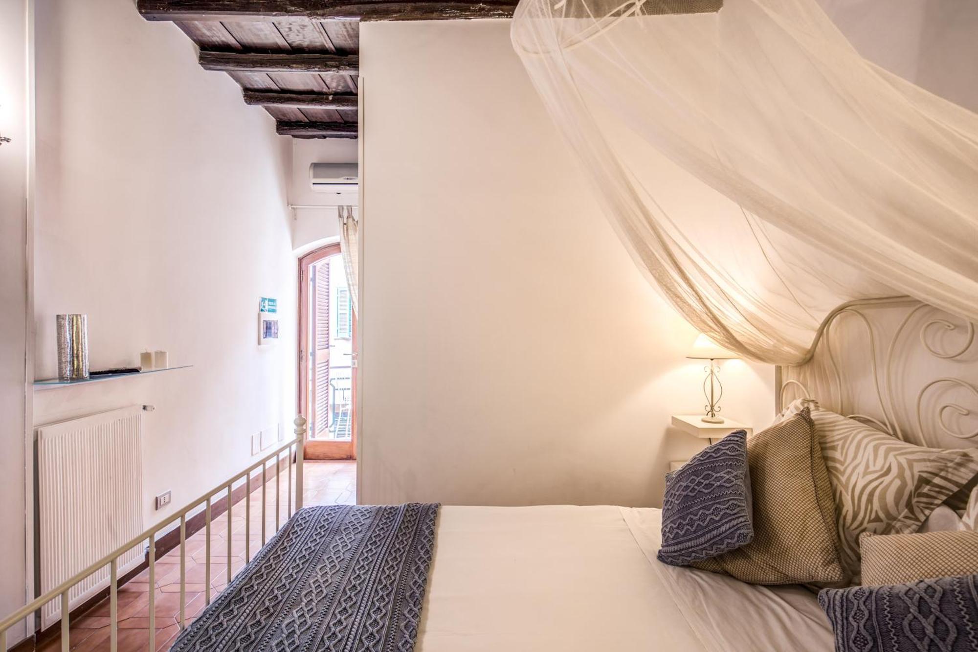 Elegant Apartment Behind The Colosseum Rome Extérieur photo