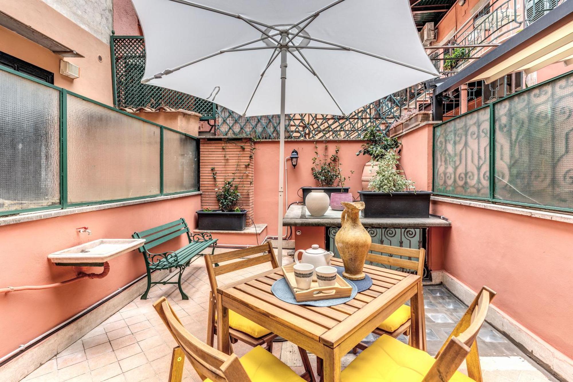 Elegant Apartment Behind The Colosseum Rome Extérieur photo