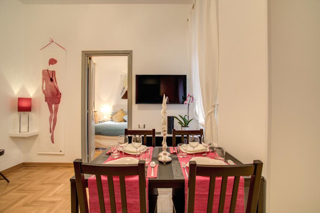 Elegant Apartment Behind The Colosseum Rome Extérieur photo