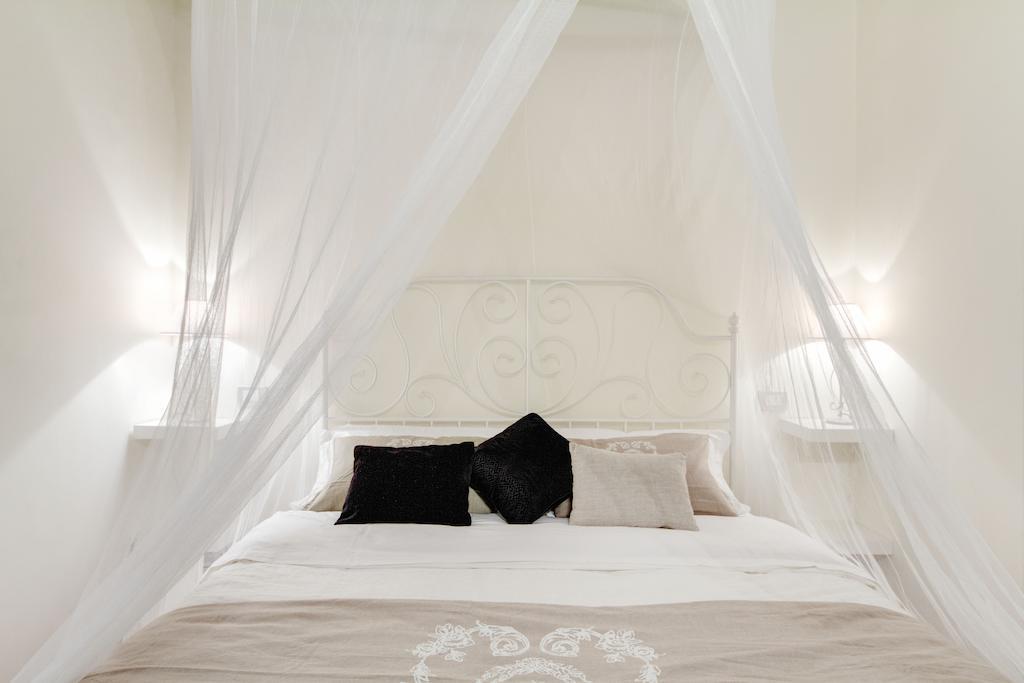 Elegant Apartment Behind The Colosseum Rome Chambre photo