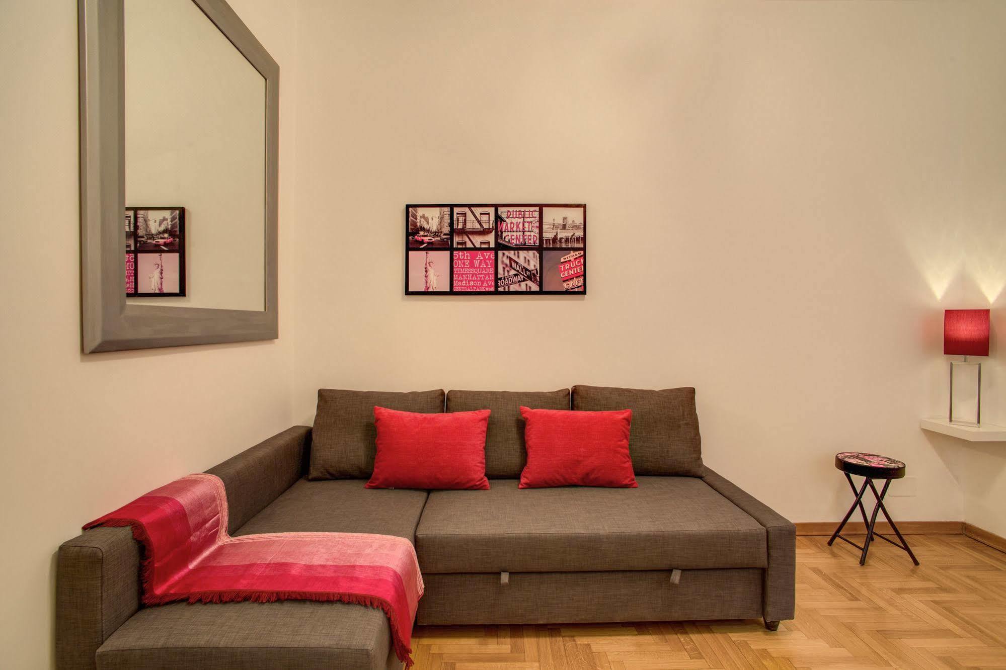 Elegant Apartment Behind The Colosseum Rome Extérieur photo