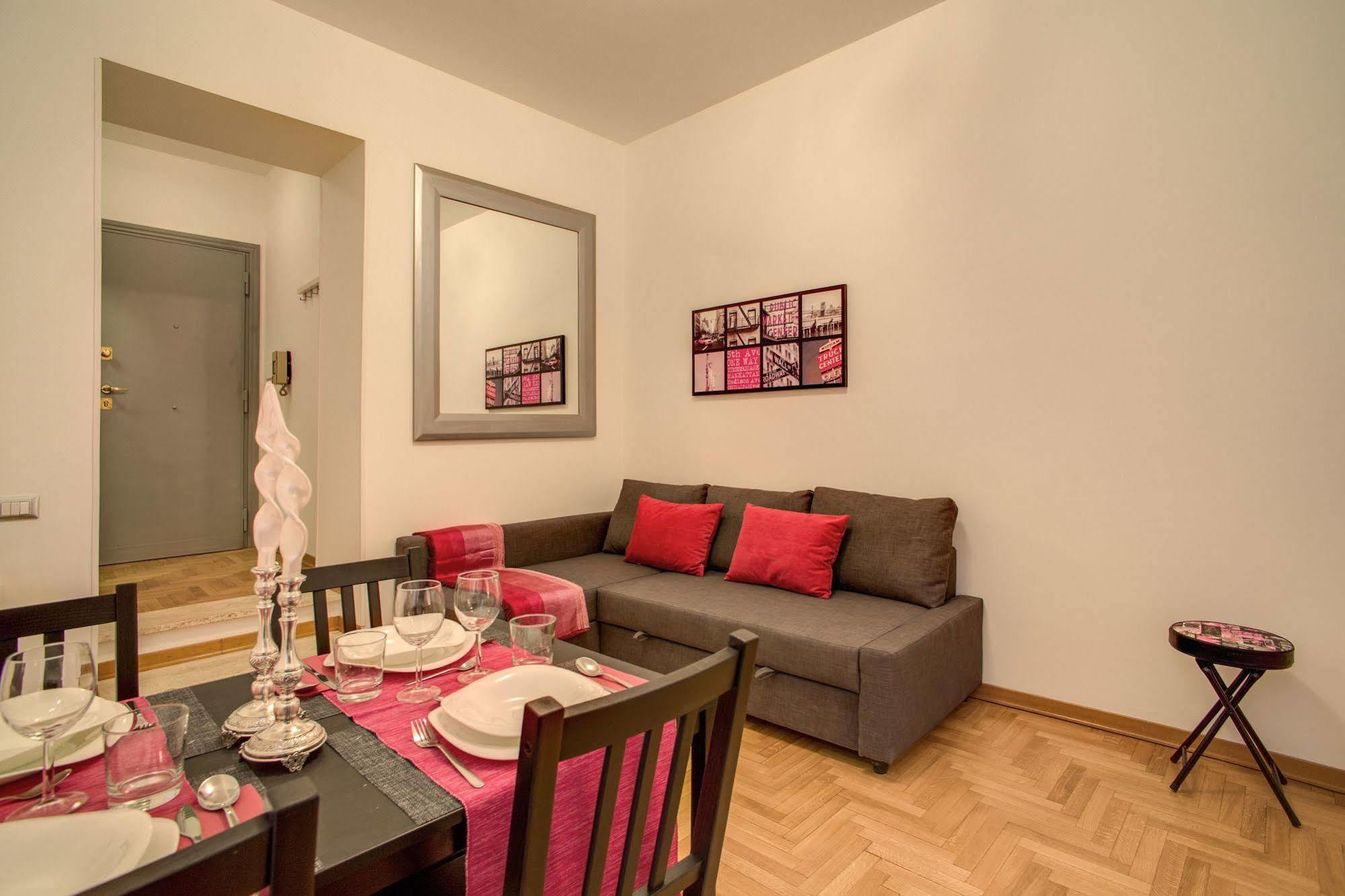 Elegant Apartment Behind The Colosseum Rome Extérieur photo
