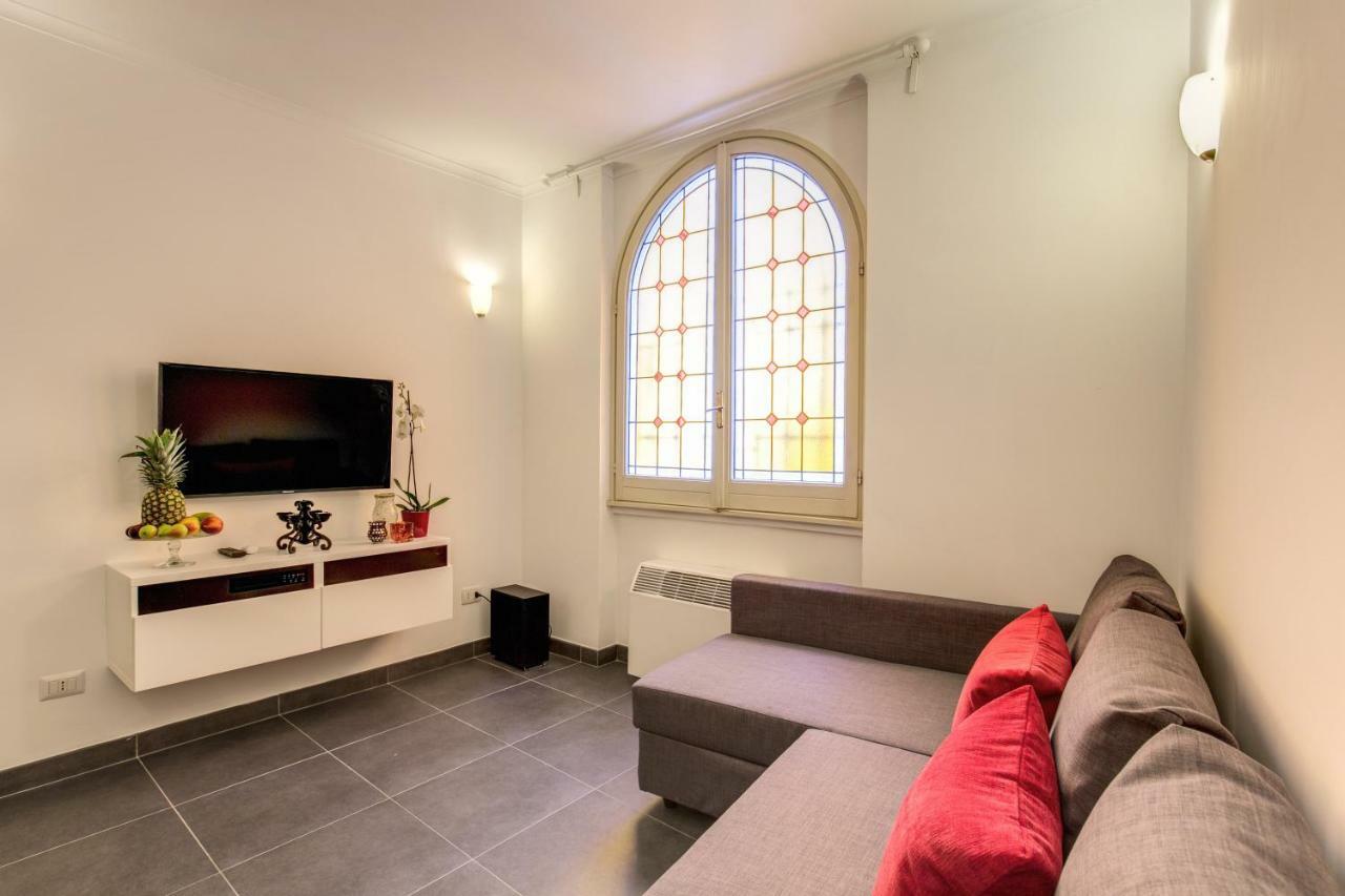 Elegant Apartment Behind The Colosseum Rome Extérieur photo